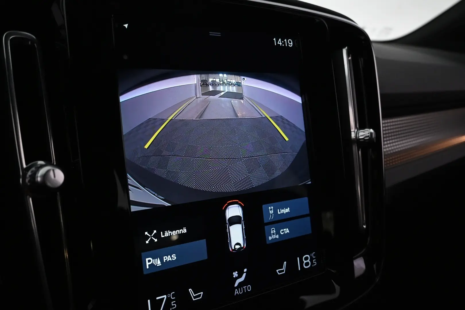 Car Image - 7m7anCwdRBK5F45FlQt9p6