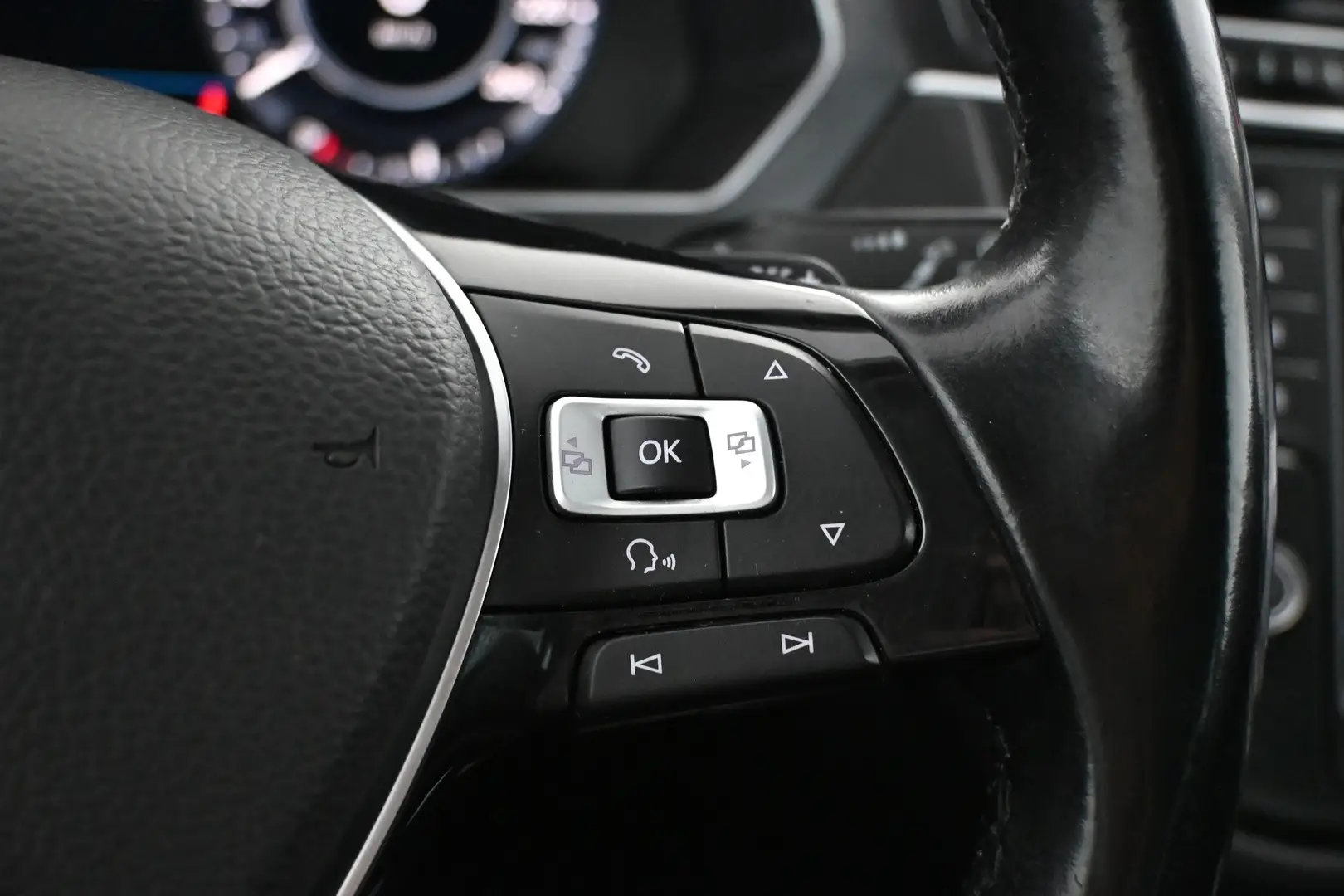 Car Image - 4tg7GynE4JI6tjpPiFnfpN