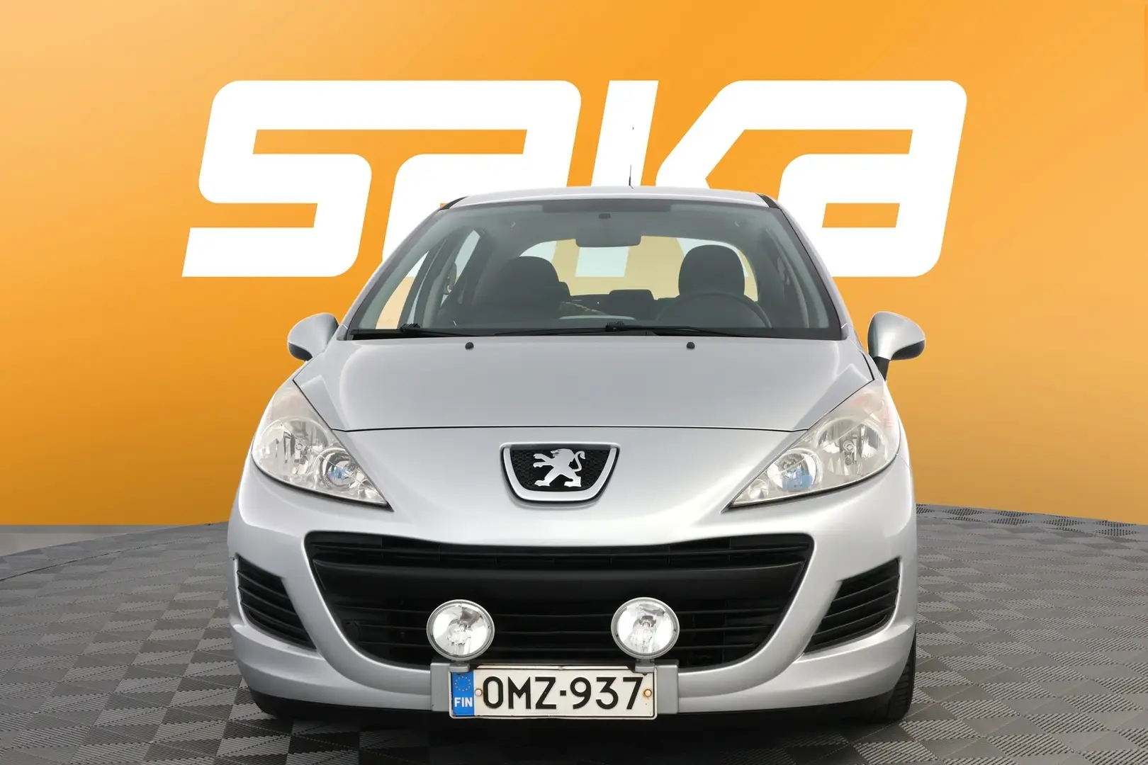 Car Image - 4YhIM3jfJrkYlq1GFWMejK