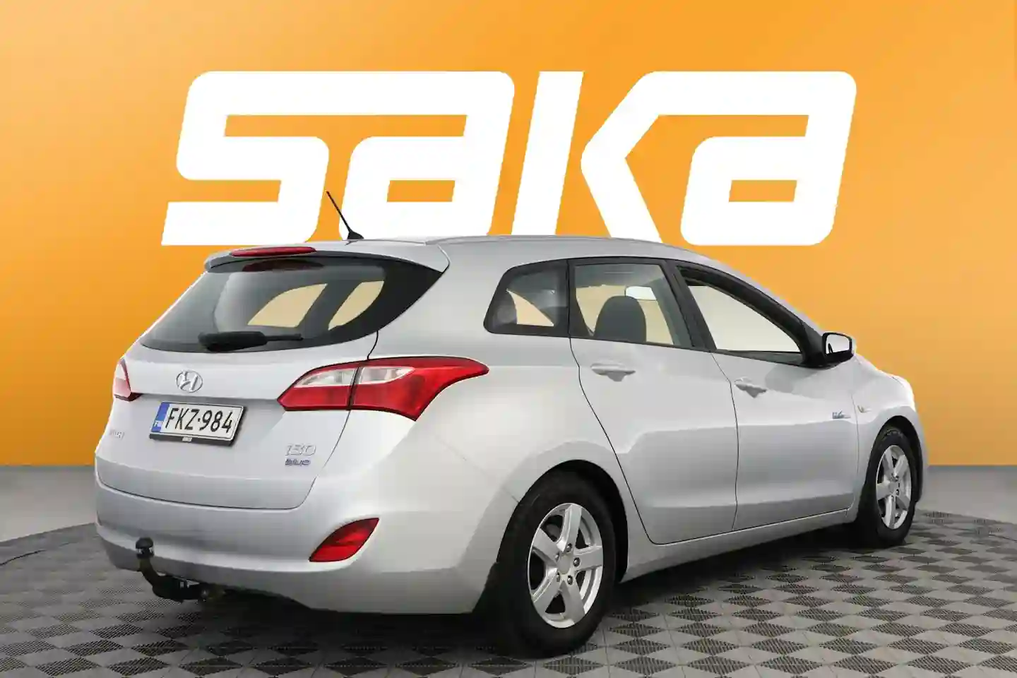Car Image - 74uA31mwC69ItRJSgbyE29