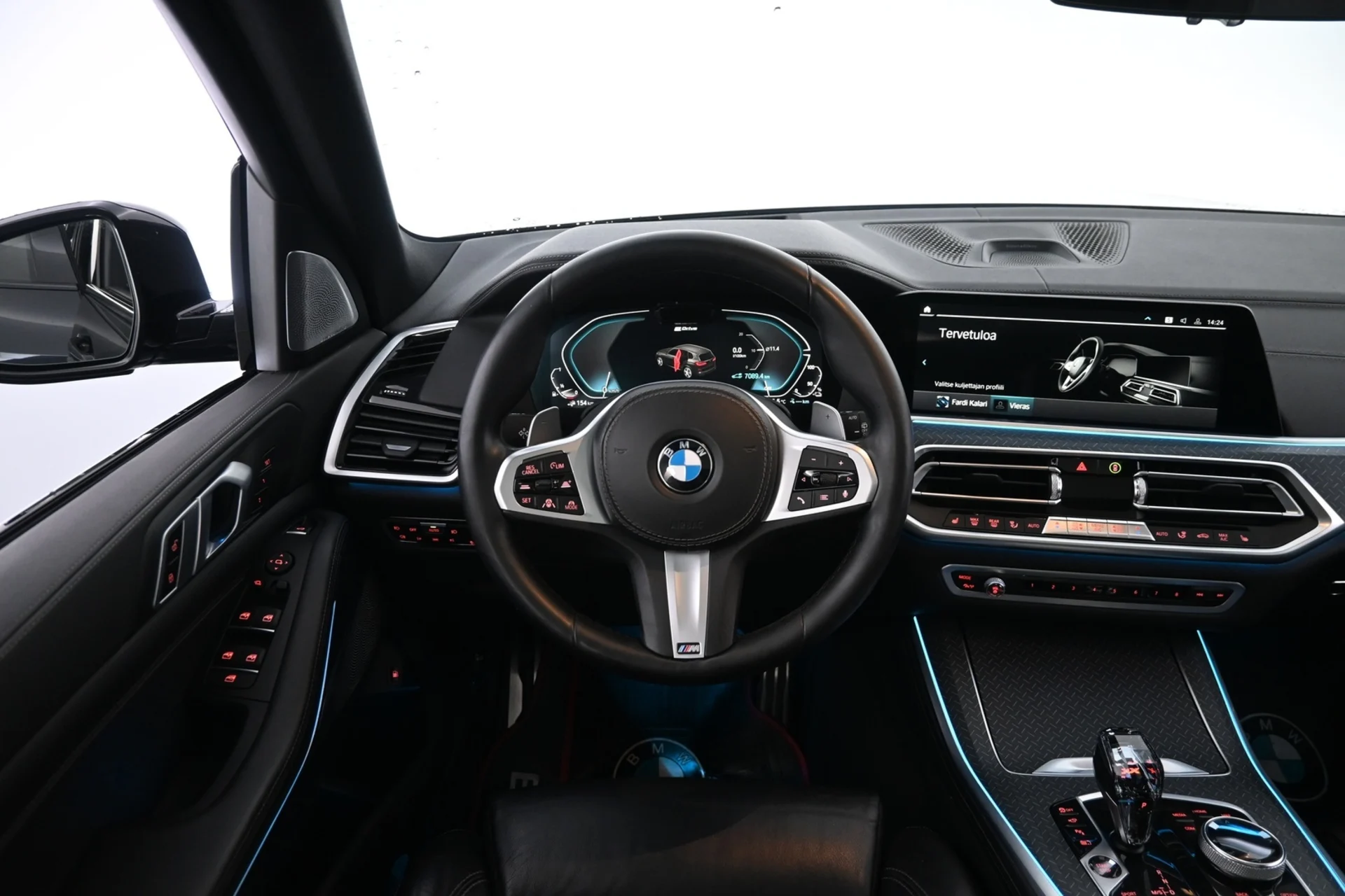 Car Image - 5mG930QE5bNKqhsCRKS2zC