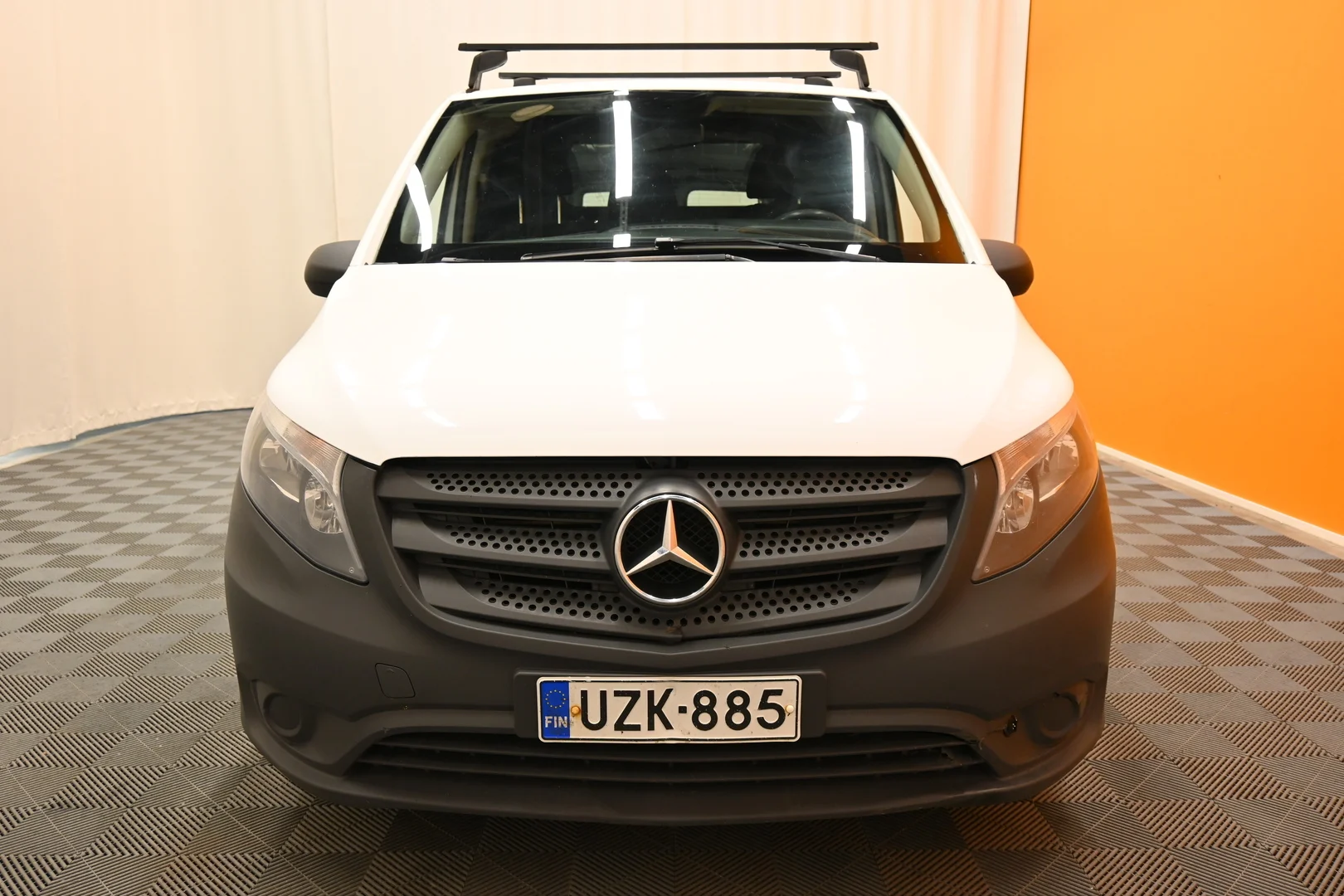 Car Image - 7370KortpUXptV6TLDf341