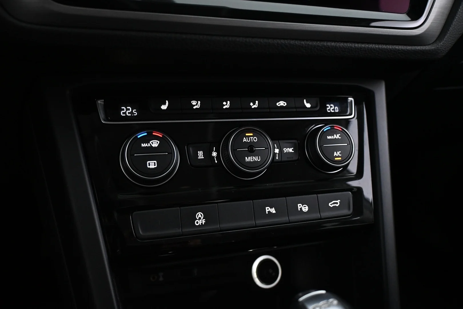 Car Image - 1K1zSa2gdDbaDrEnh48g6u