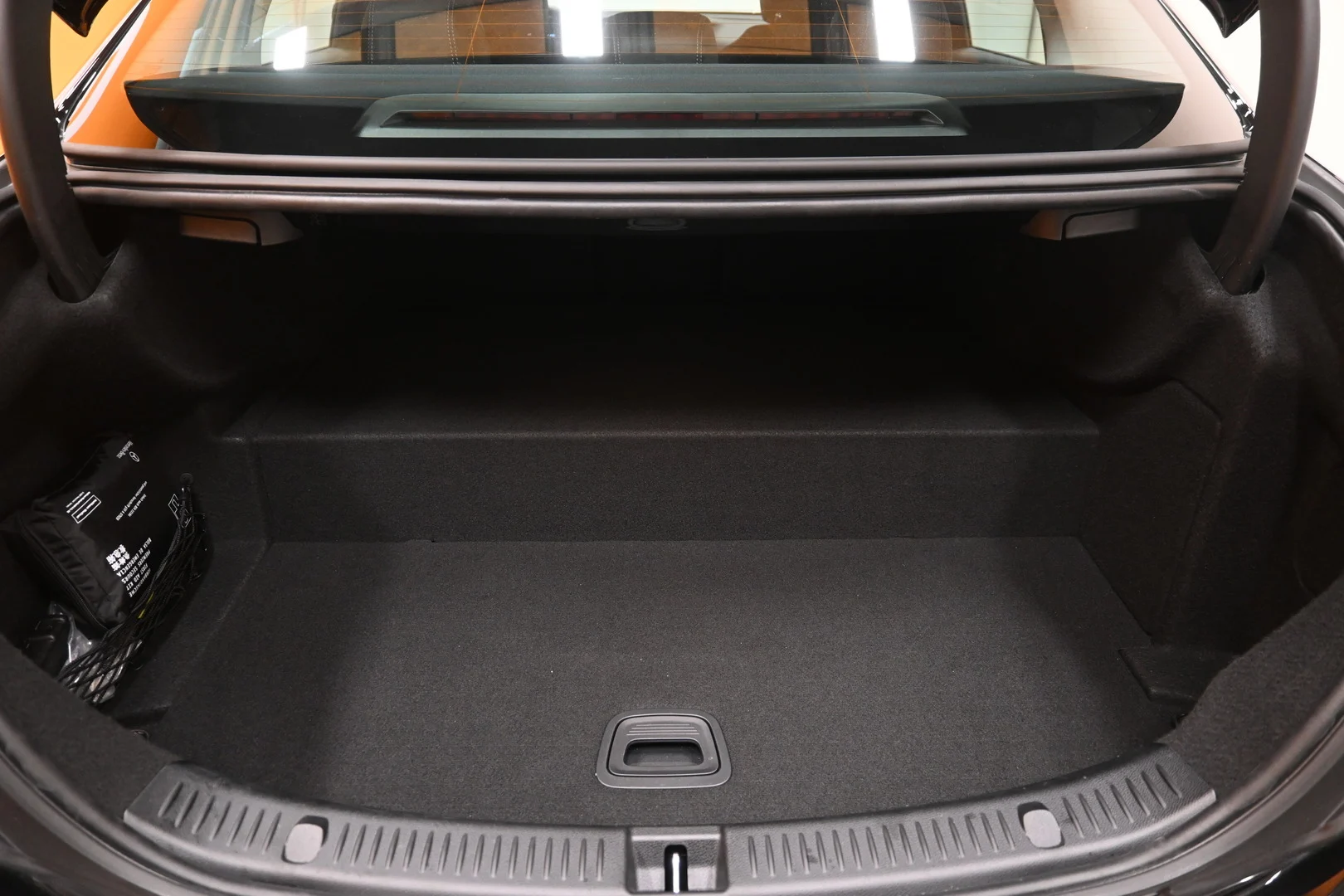 Car Image - 7IZmJKec5XUAoQ4vNTGmJR