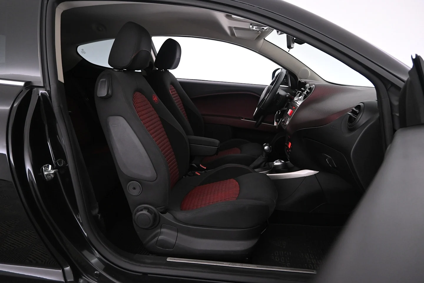 Car Image - 4ztJ1TsWhQTeVhsNm9kBkI