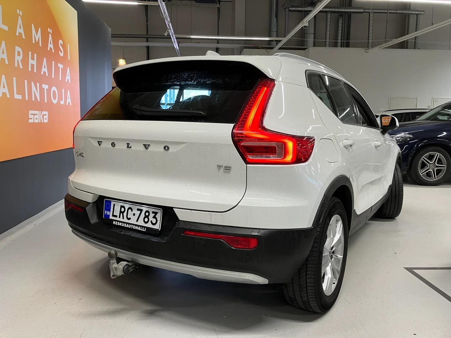 Car Image - 40dtQzLDzg7l5wRealjv08