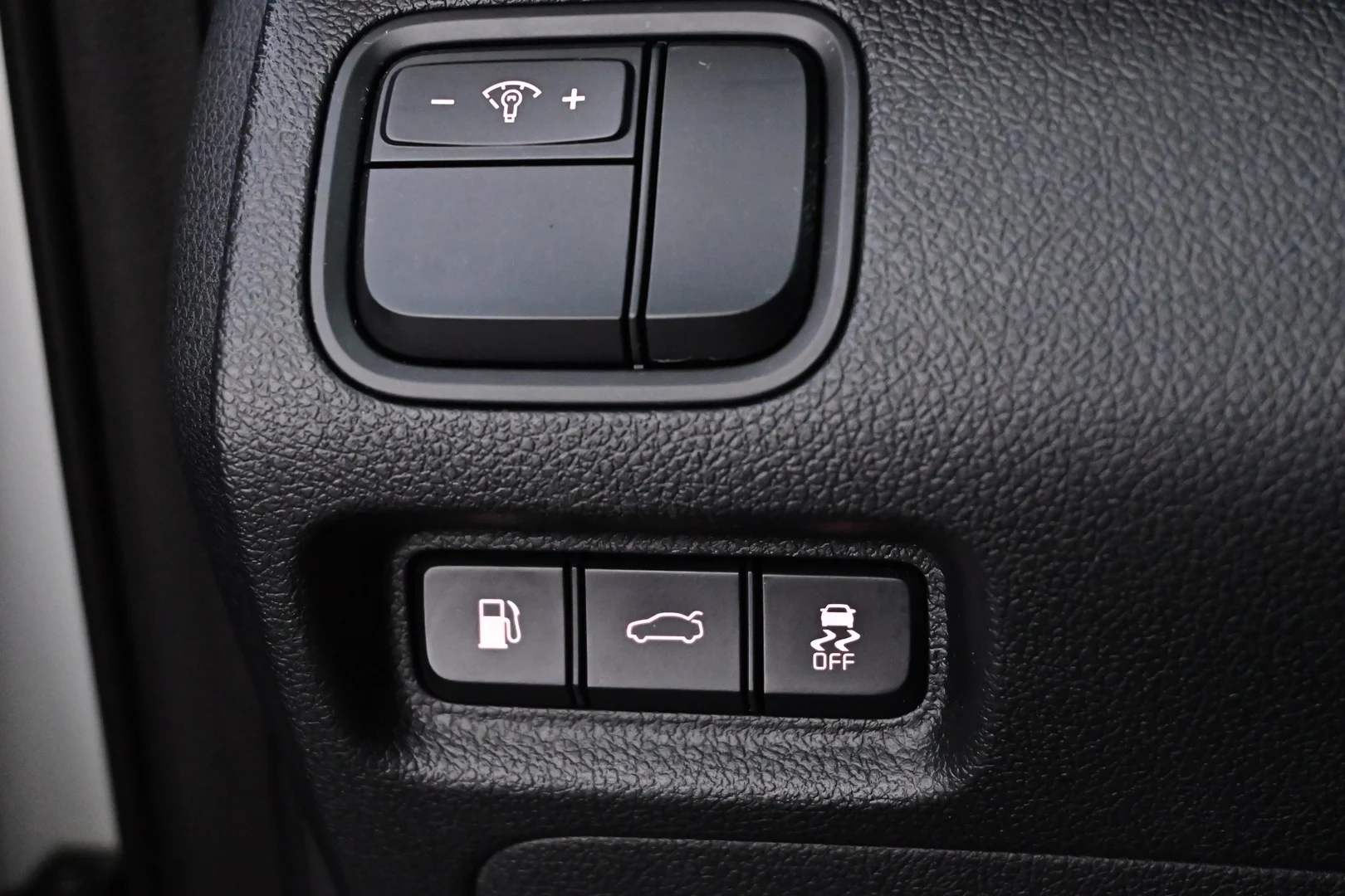 Car Image - 7zdTMHbSbLkOxYrMuCMkRQ