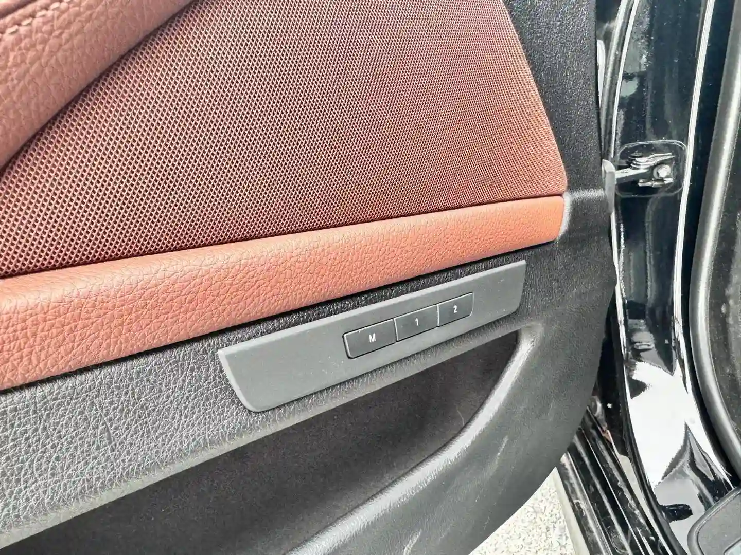 Car Image - 73EgiHhqMpwprJst5xlvOq
