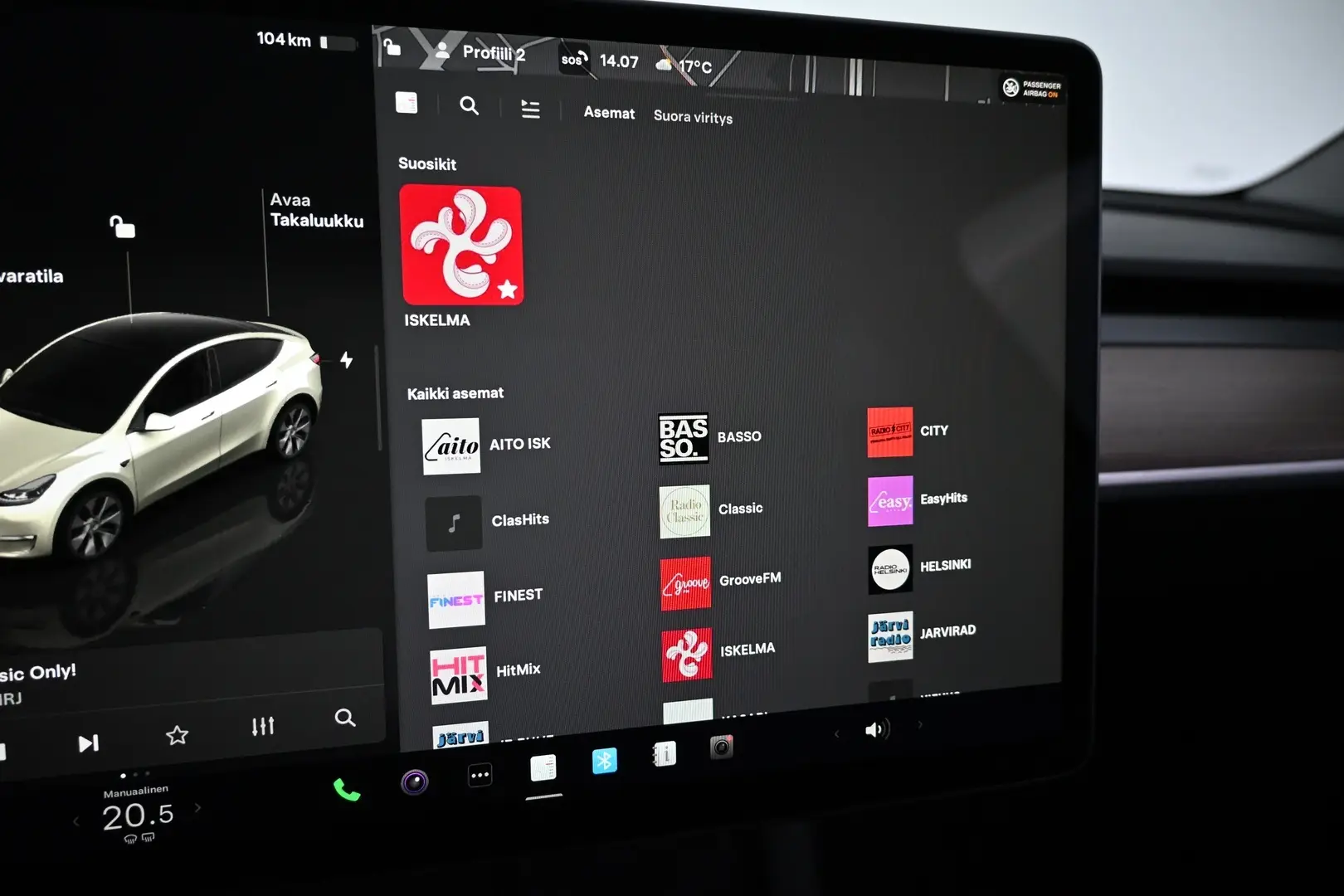 Car Image - 5wMQvMc60y3vtZZdrCBm33
