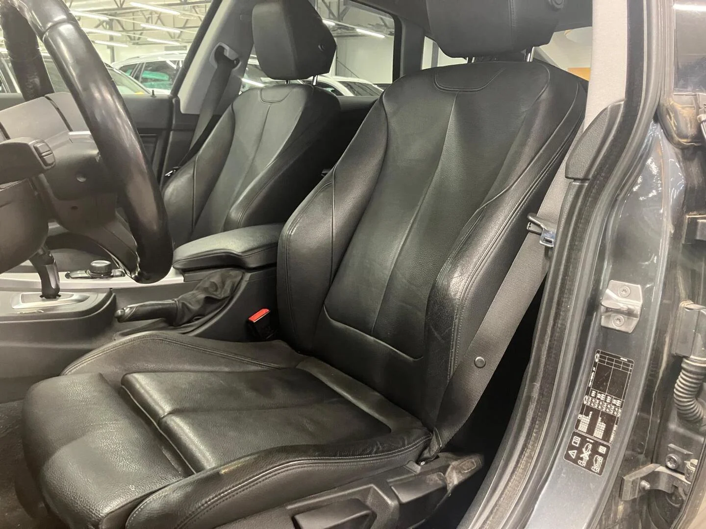 Car Image - 2m2tMUWvv7NxY3gFQp6DeA