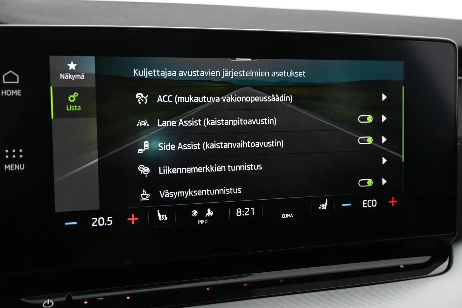 Car Image - Nnej0QBgqaukiV1BwLjWC