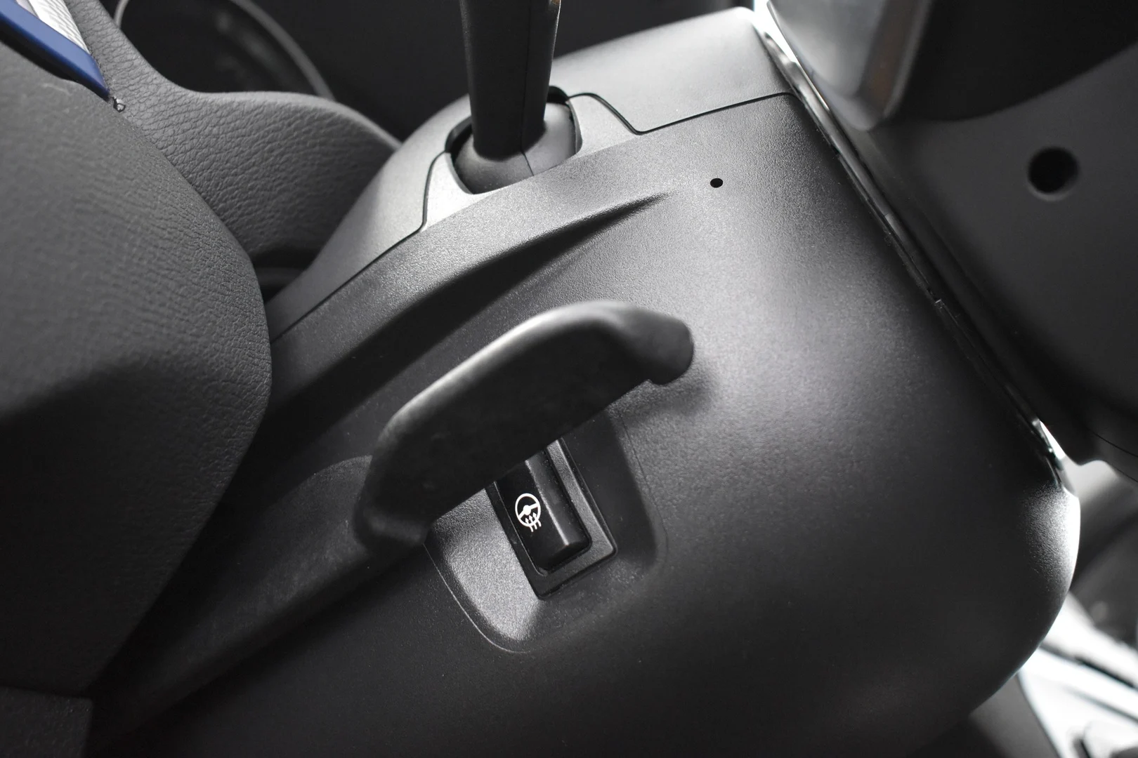 Car Image - 1x1AG3TxLNEnjLxMxMH1fR