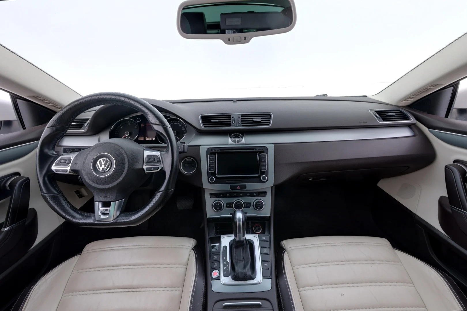 Car Image - 1ilhH0HmAU6Qu5ZyRnpV0j