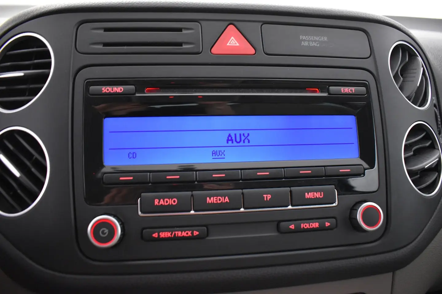 Car Image - 2ouliLNtxlNoIAMC35GHNI