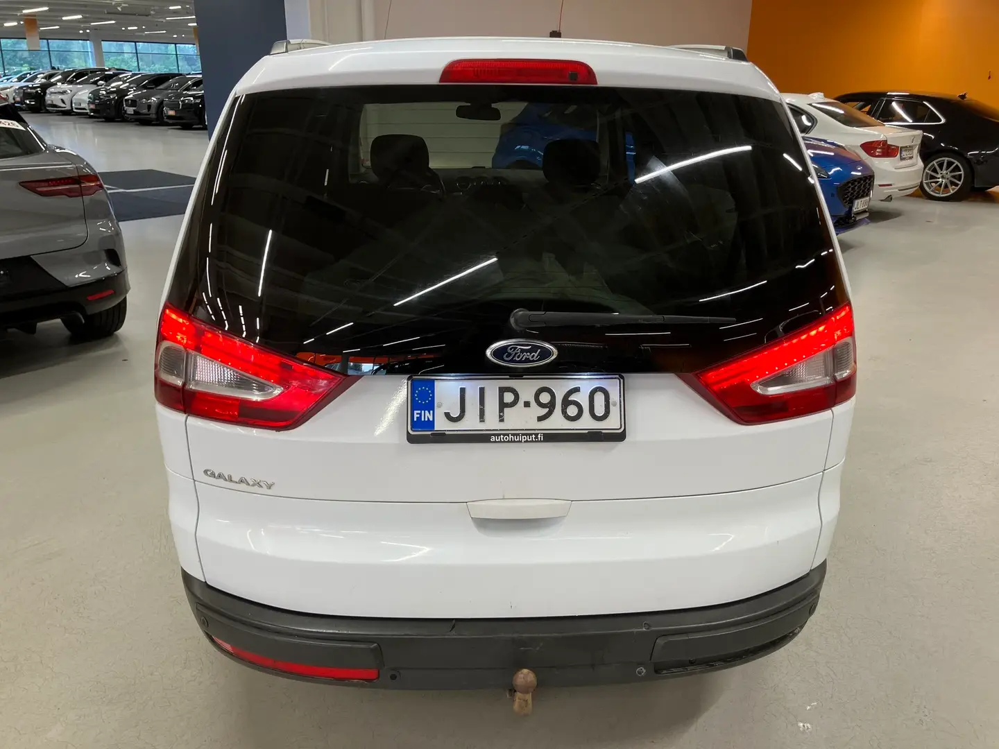 Car Image - 7dIFkvX7tnxvQcditkPrMI