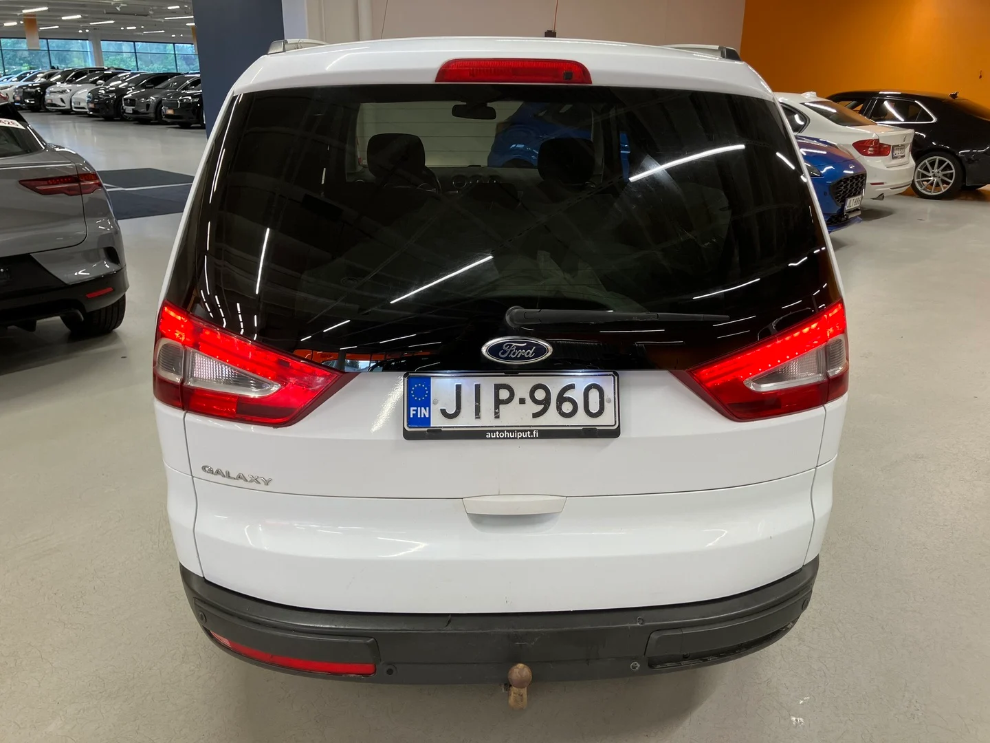 Car Image - 7dIFkvX7tnxvQcditkPrMI