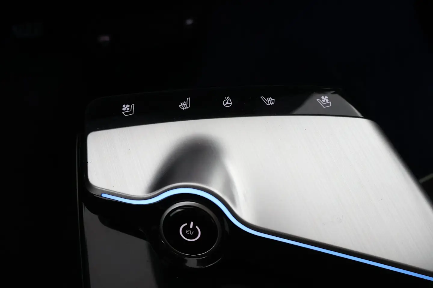 Car Image - 5R1VA3te1jc8C9kHPzs2Bq