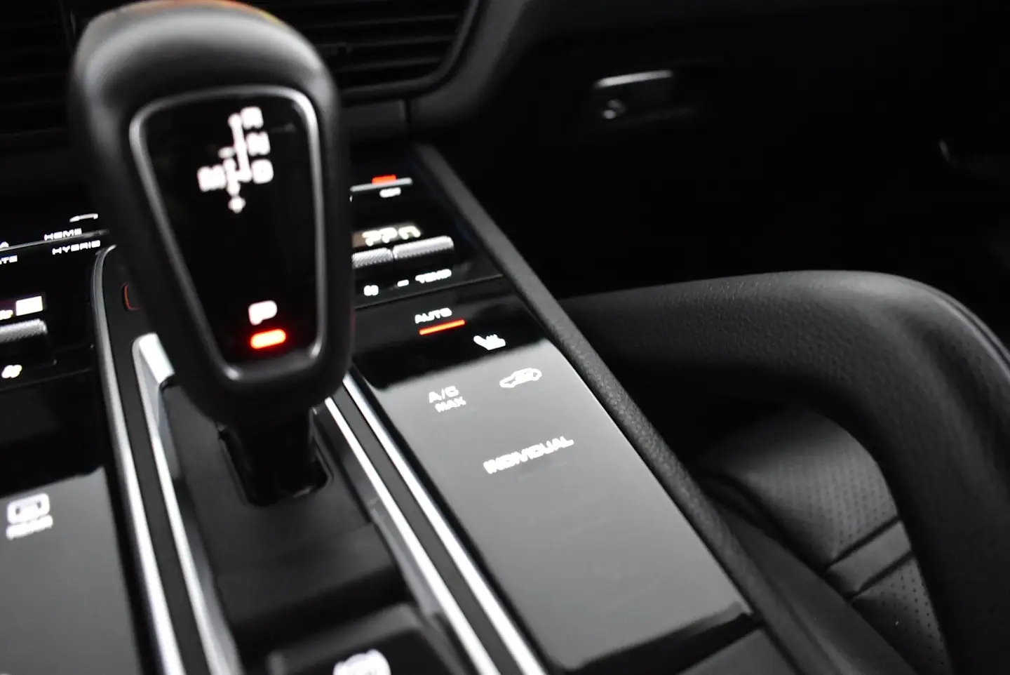 Car Image - OFViQaBzb7KNjGehXVQHg
