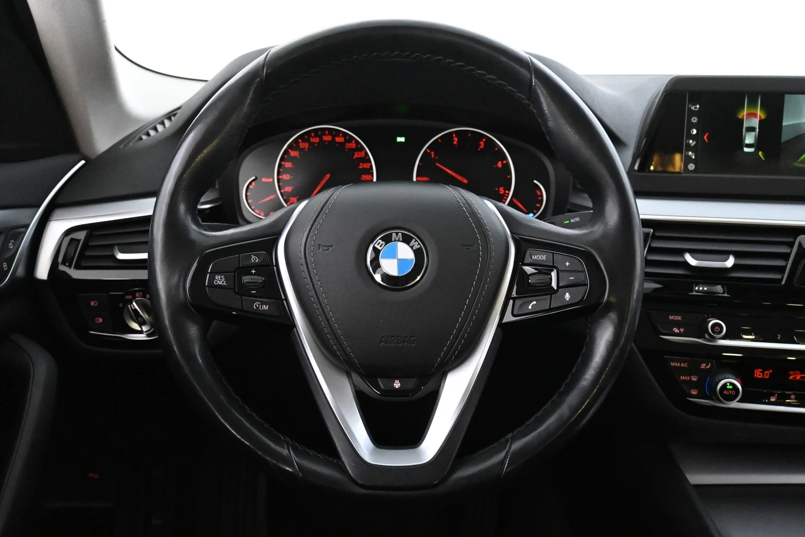 Car Image - 3BEKXkOLrhfs5hu6STfQ7P