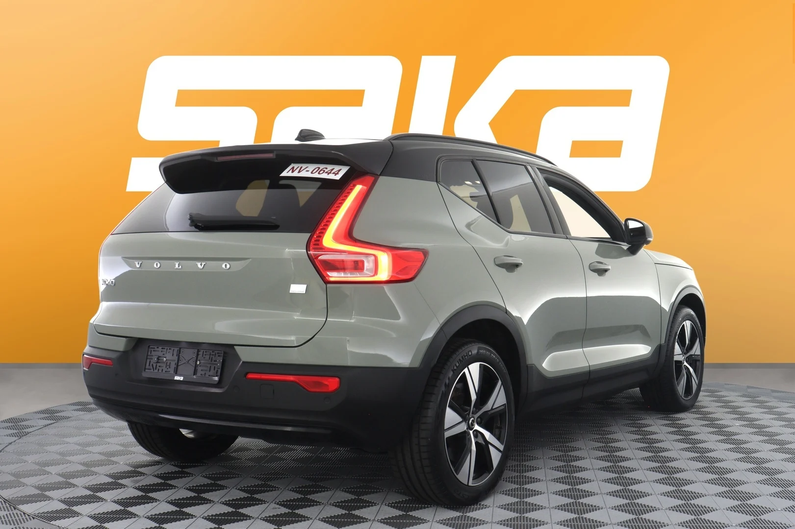 Car Image - 2L4mb0rJTO92G5GIX6KOkT