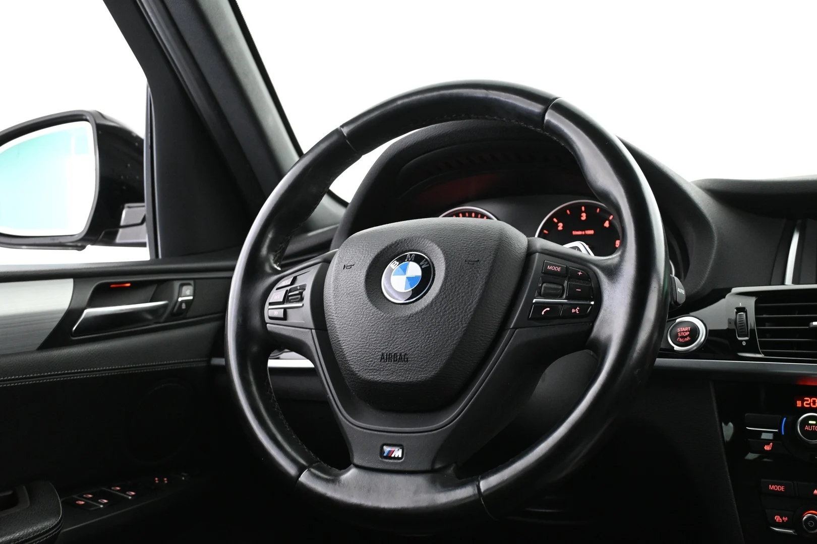 Car Image - b9jQj8D0GsCijpInMeQLZ