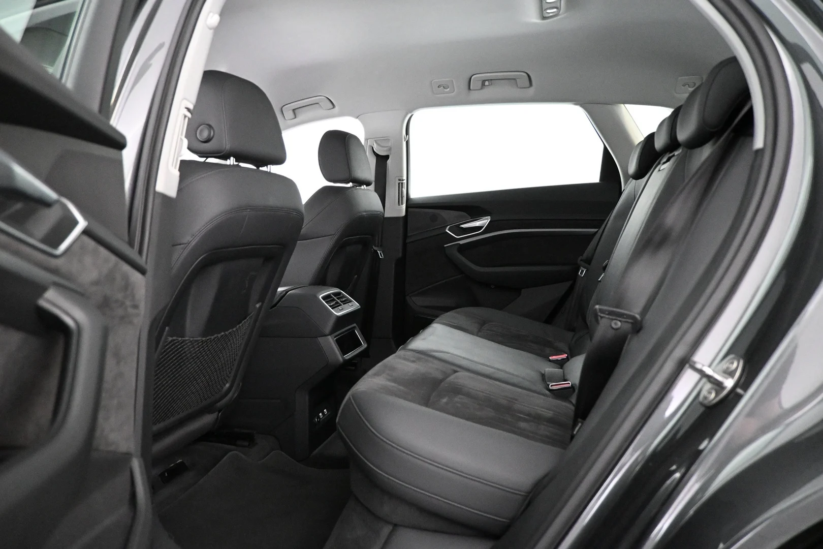 Car Image - 64k4BtwrddXqSjbX3GWmnl