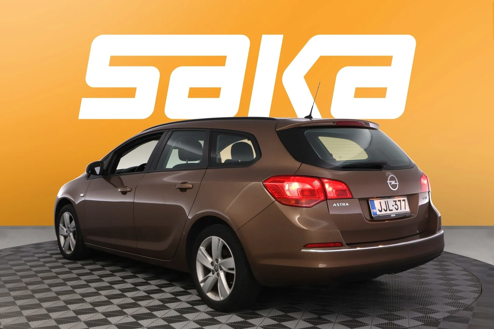 Car Image - rKzC2FKI9DS4Y2Ca0TQw7