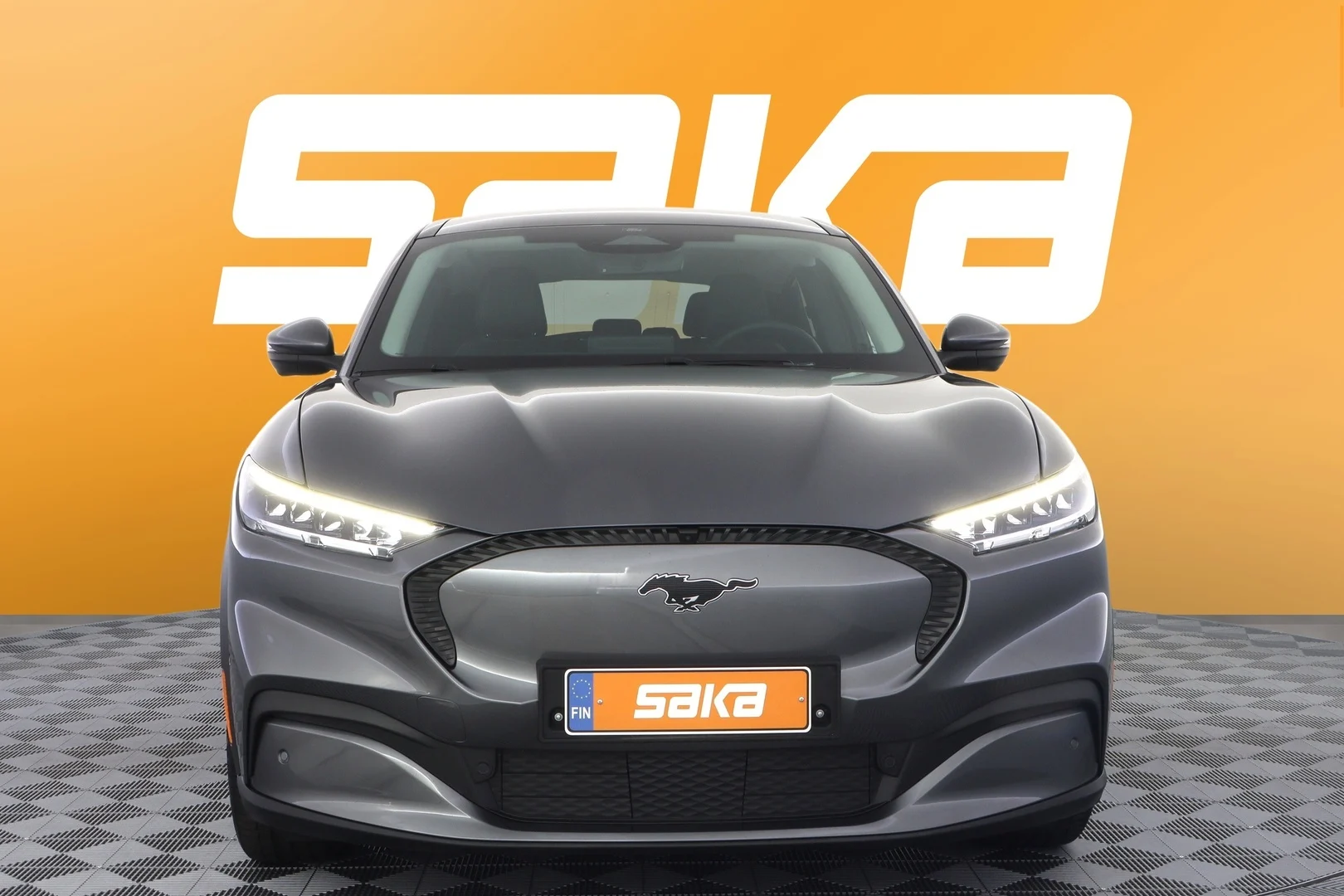 Car Image - 3qnSPo1Rh6ixFzgmK5P8iT