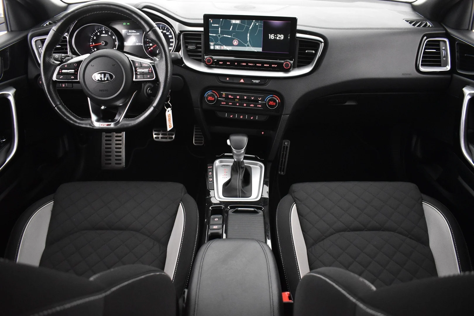 Car Image - 1NjVddsVdvfwiN3dbEWztP