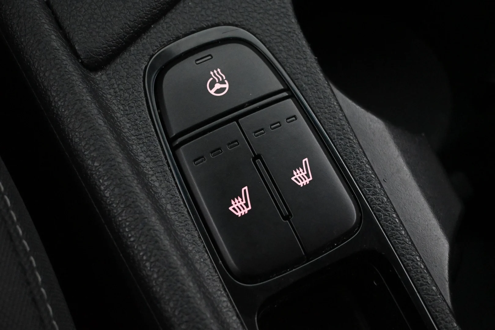 Car Image - 5xeFWdtnHfQORkzKcHkI1K