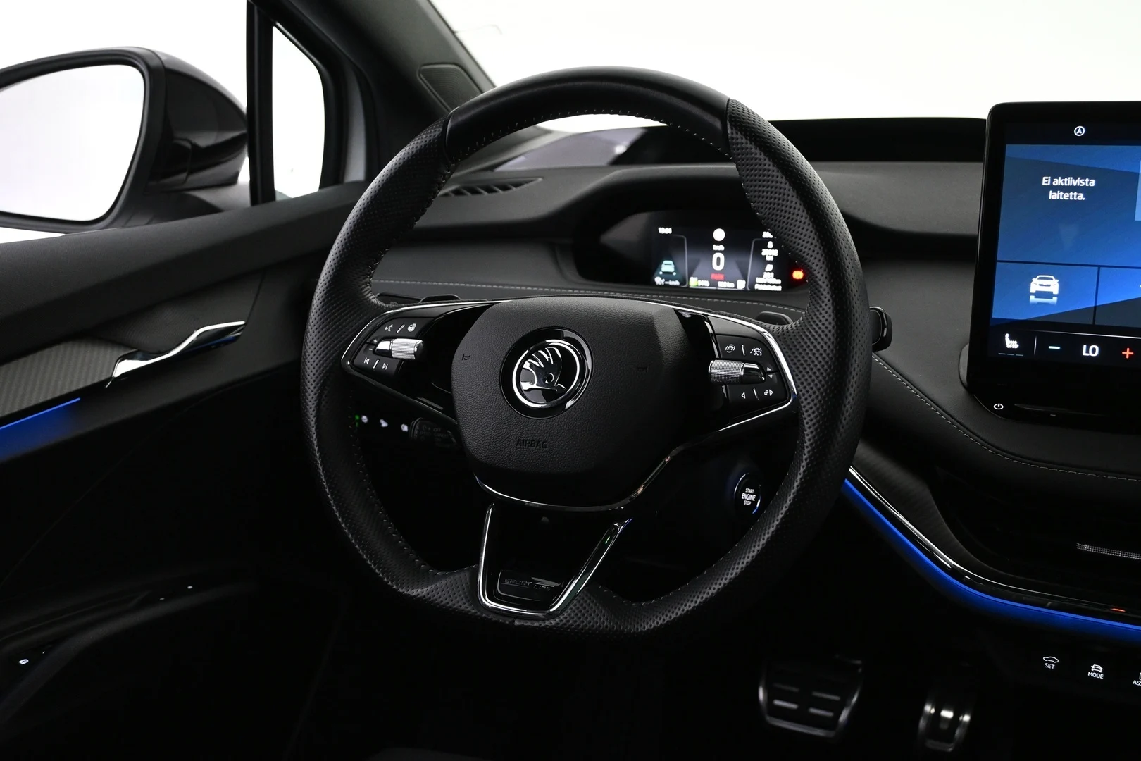Car Image - 3fuynePDHSBfyC6UtKPadg