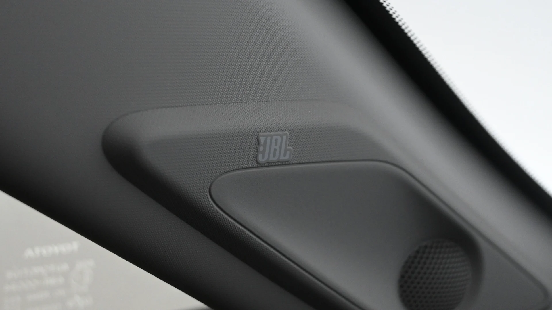 Car Image - 6Zj7MIr0LAv9MQAQ7jAZFo