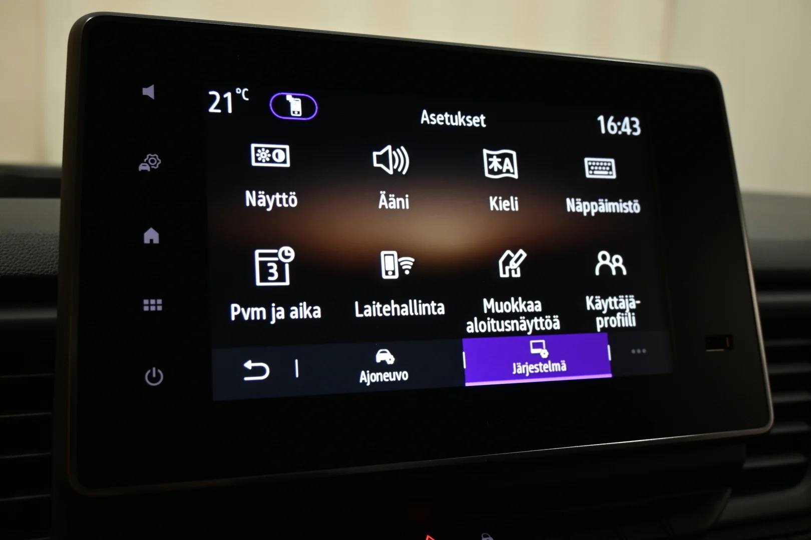 Car Image - l5oU9RhnTTcONWebnu87U