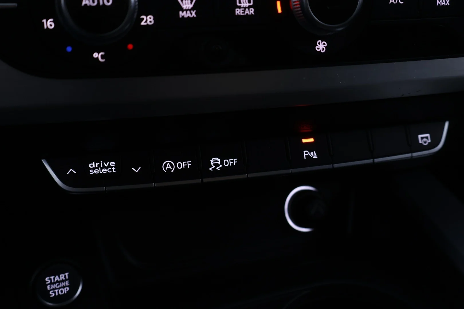 Car Image - 30ww6dfrPnKHOVl7iO23ed