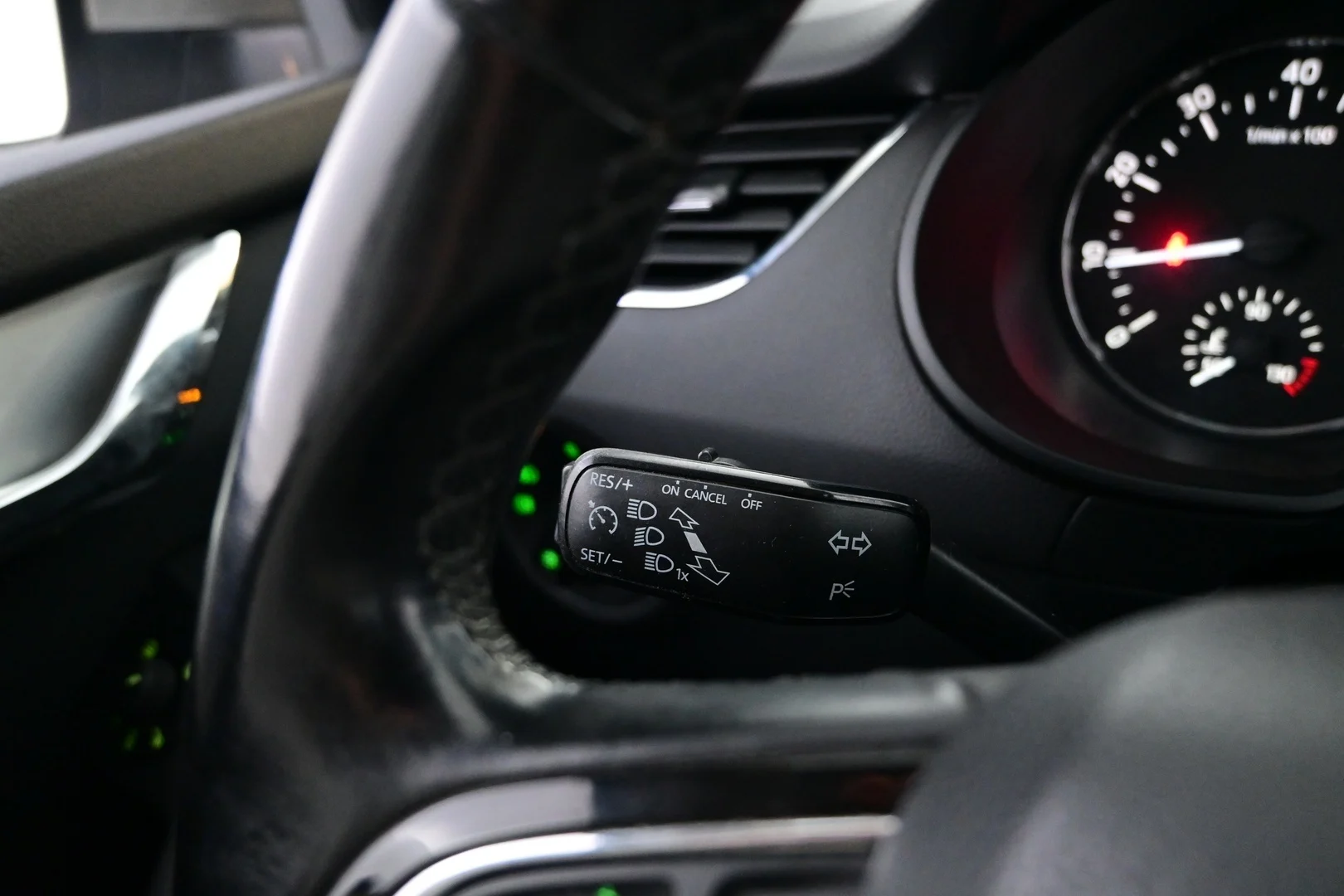 Car Image - 2XegQVmIwsXVGjiIW3Yg8v