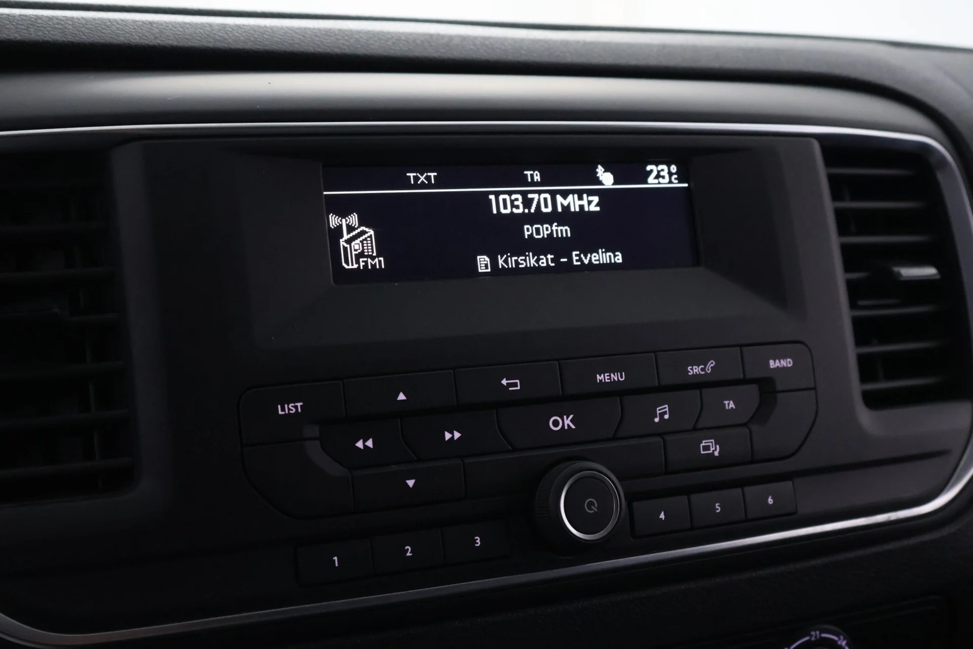 Car Image - 4ZZKWRTVqbOfCGkwo4kORN