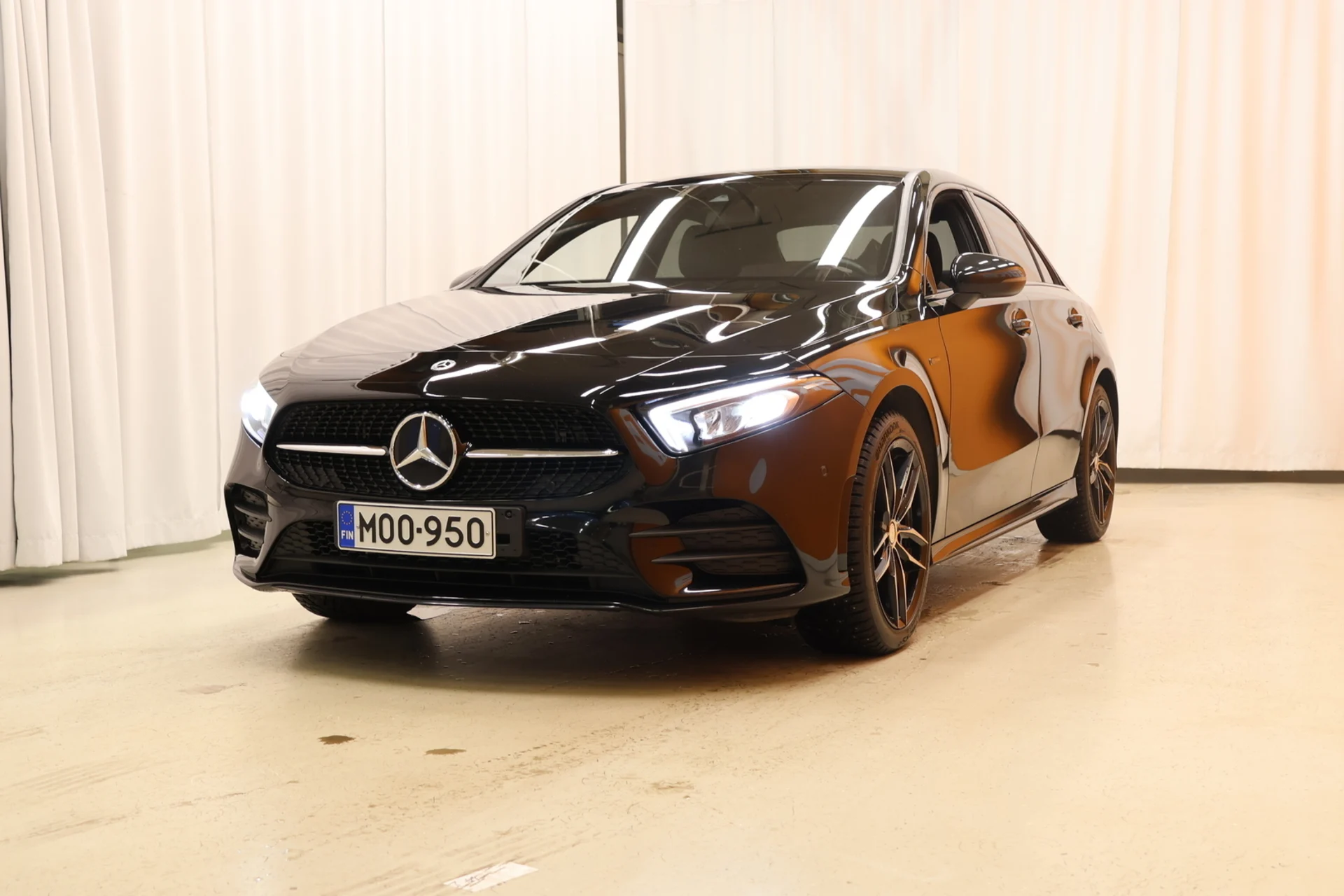 Car Image - 6DFmpXP7cp23h9xScJWxcK