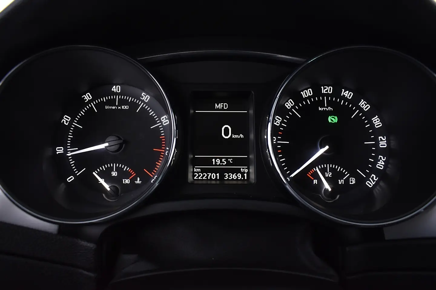 Car Image - 5K4bHtTqyn7SOwALEdpaQZ