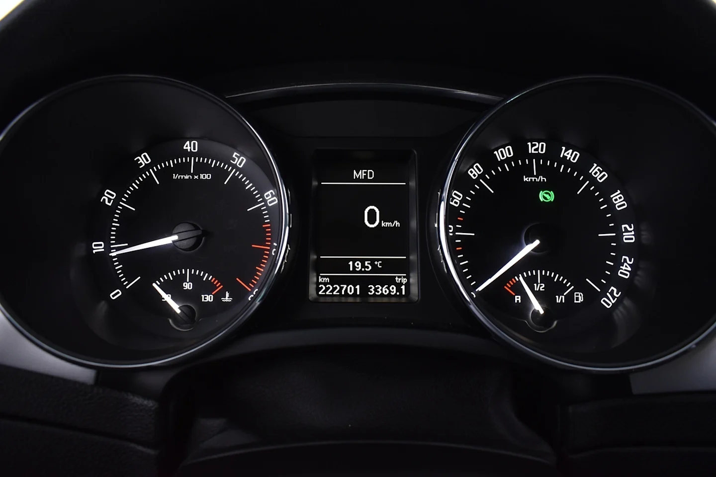 Car Image - 5K4bHtTqyn7SOwALEdpaQZ