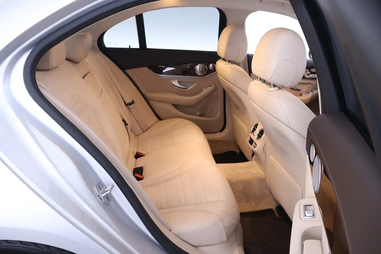 Car Image - 3zFJT5t2oHSzsKCHSpiC45