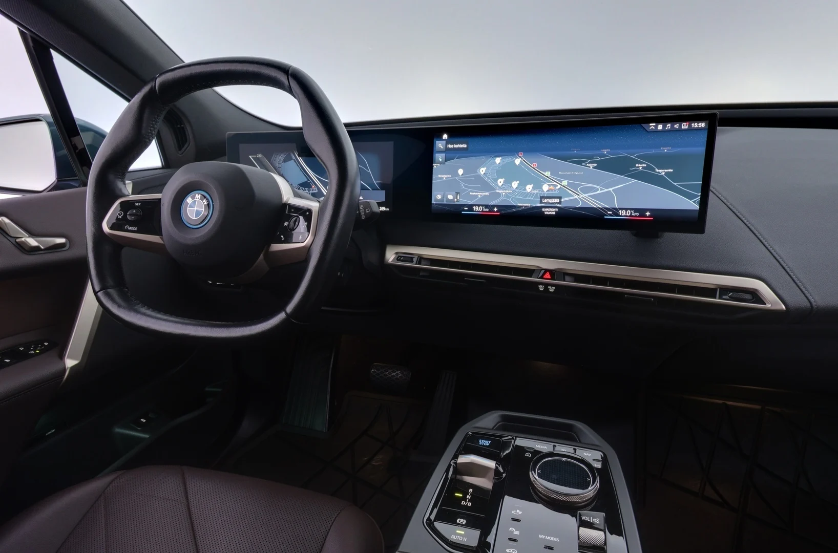 Car Image - 7uiWzLOeFsfXRGRPJAyndb