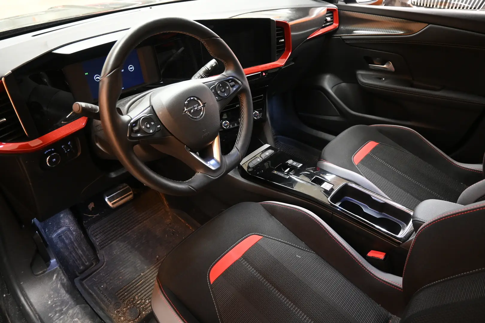 Car Image - 5YwwjrCzMmh9z3y3tuwRZ