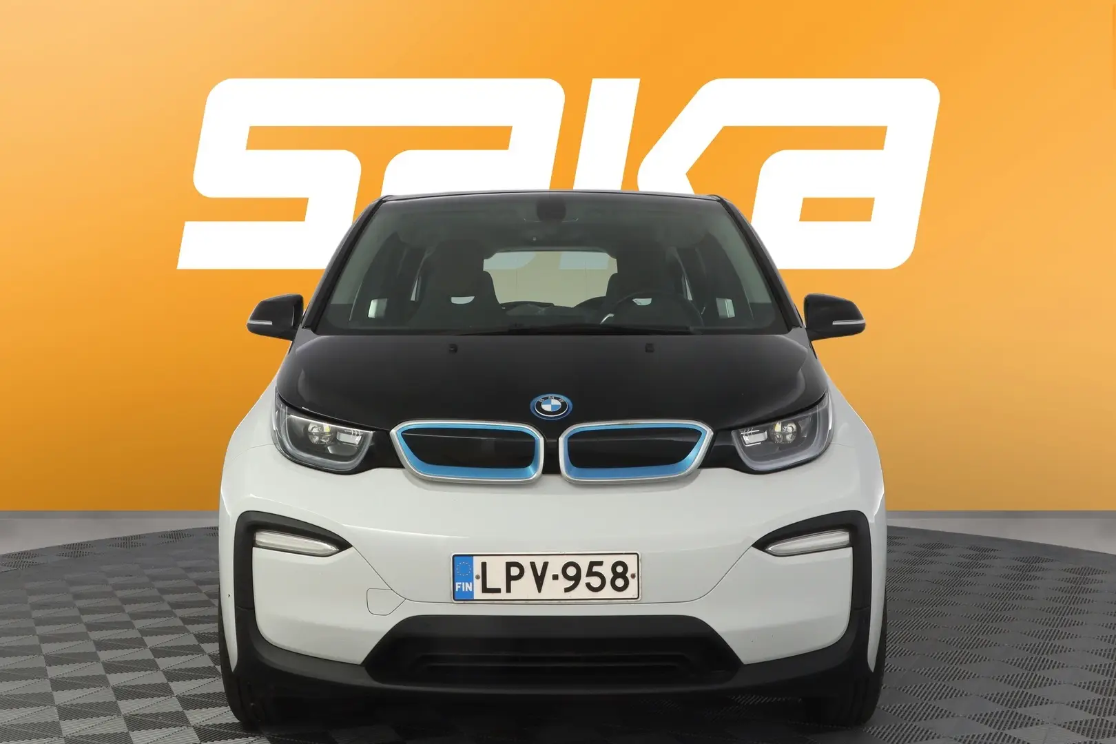 Car Image - 4914r7kvcLmcNP4Uvdiw6r