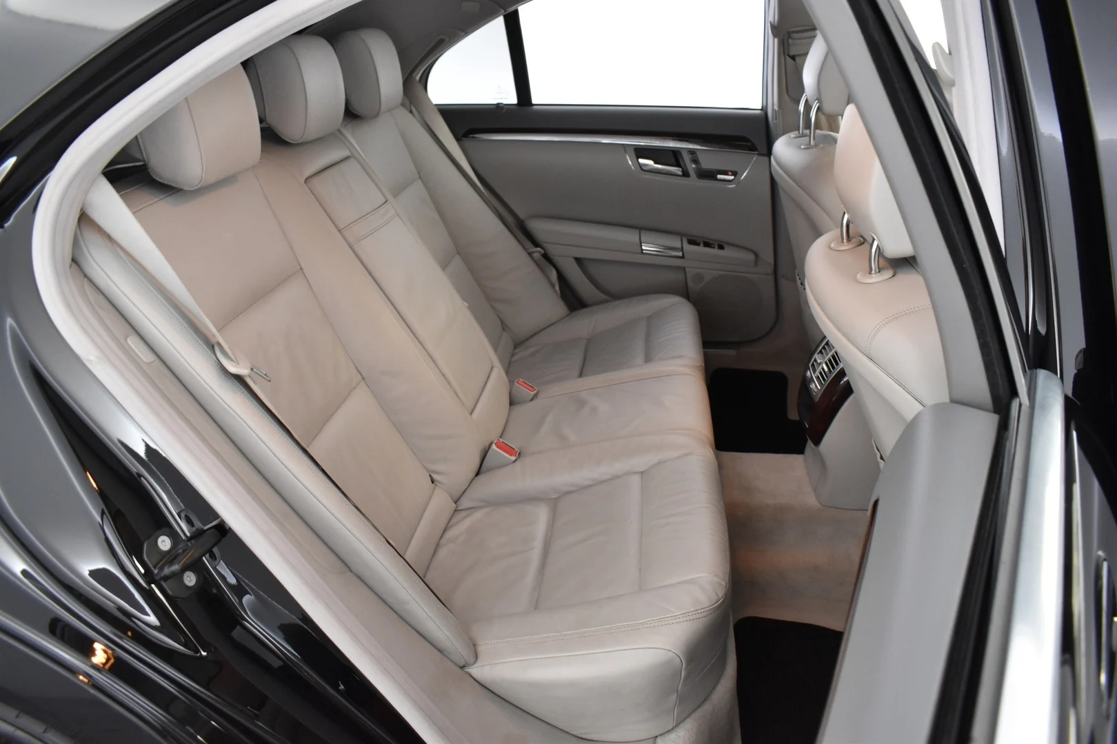 Car Image - 77xM3zPCrzL73sQb3sfyeU