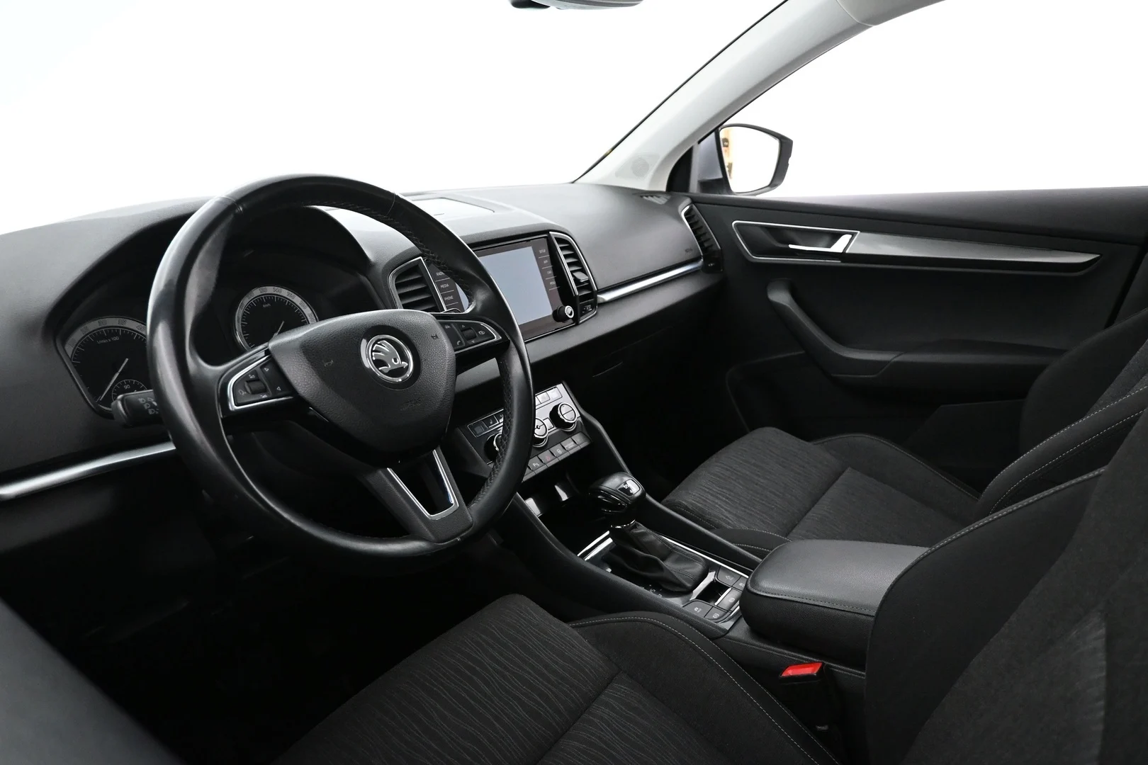 Car Image - 6Wo2fU2hyyGEo6cWGqBxQE