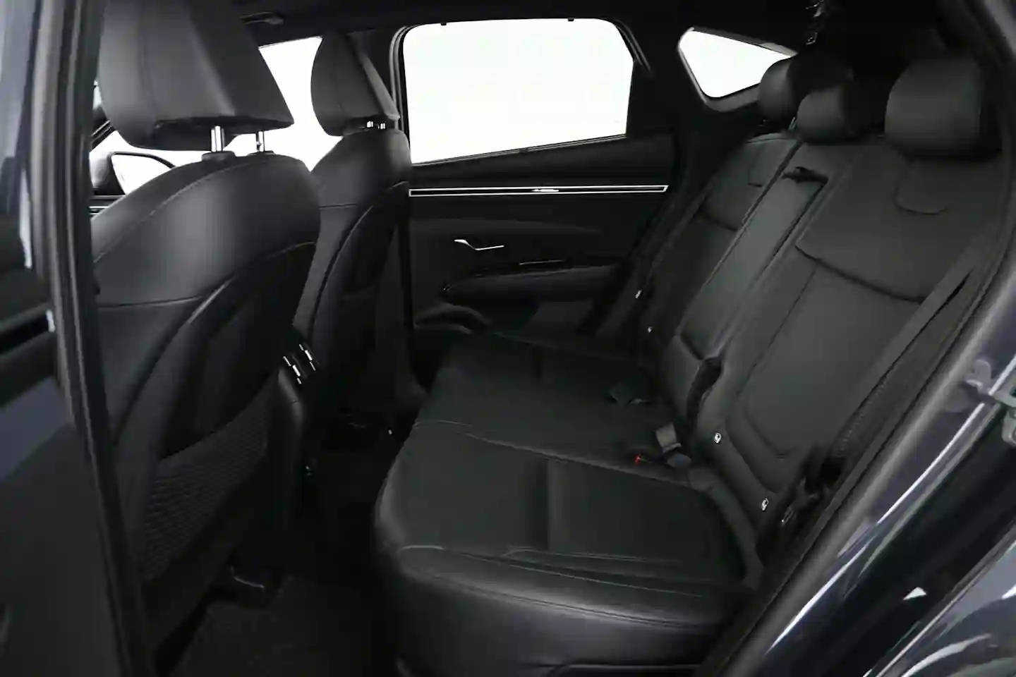 Car Image - 6vVsIx1caiz5VLXZdNOECi