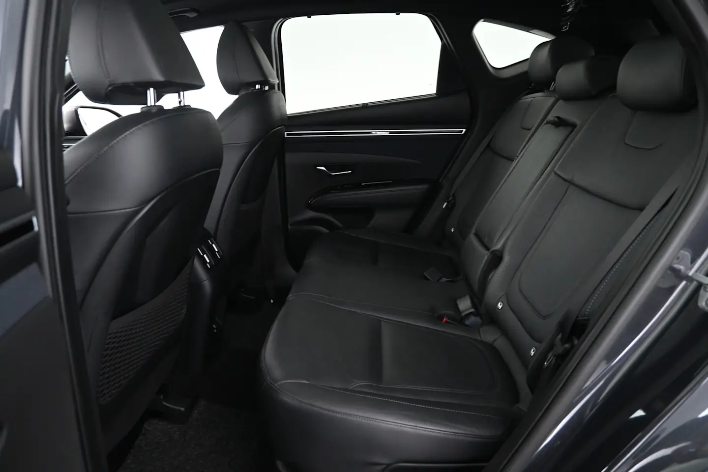 Car Image - 6vVsIx1caiz5VLXZdNOECi