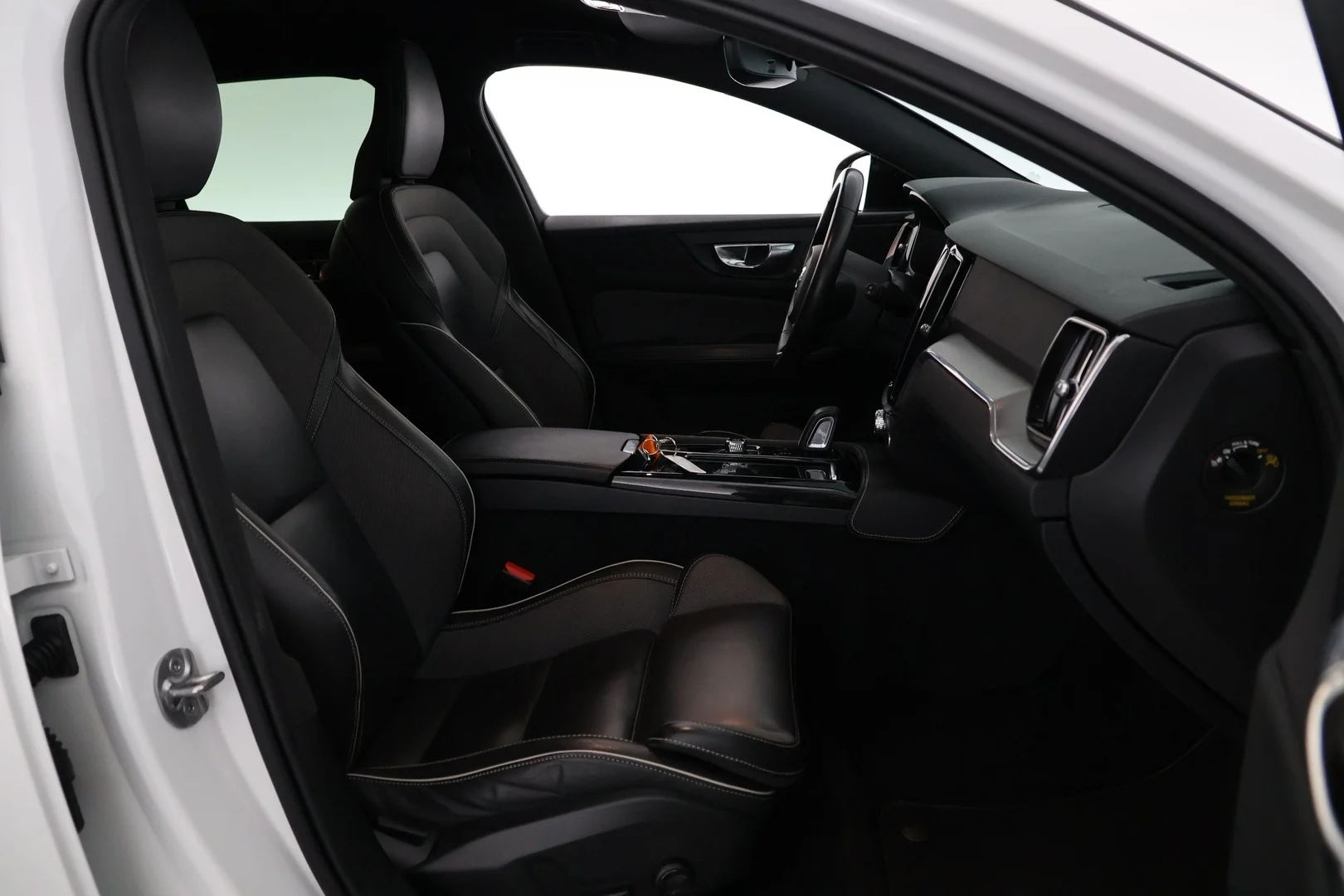 Car Image - 4OCbS3Rv59D52sf8o4OW62