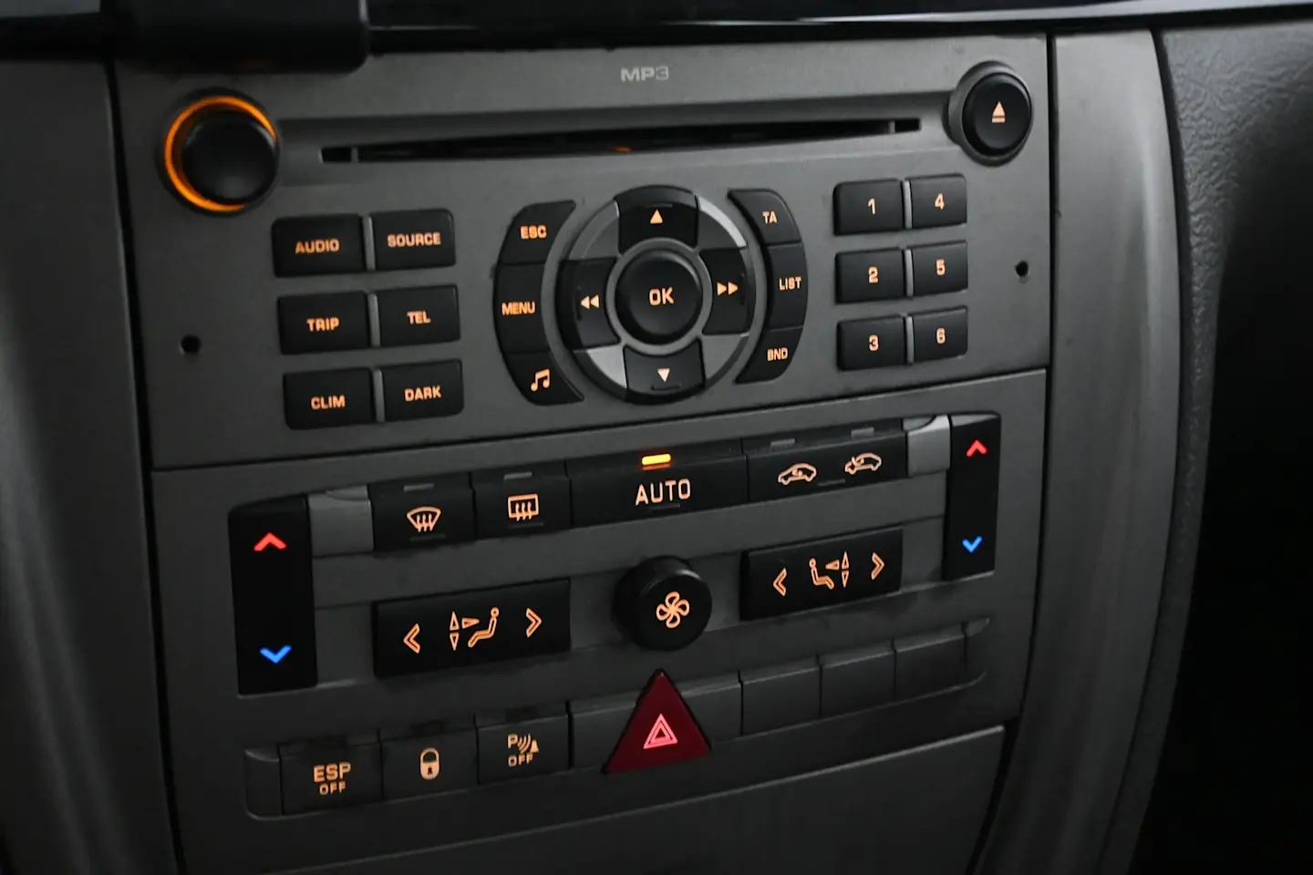 Car Image - 12wLzwrpIMBk01tNClNjub