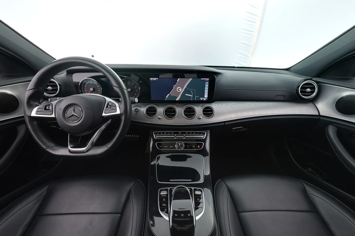 Car Image - 7IKRQO6GmrScPINeXgvHig